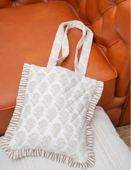 Ethnic Motif Print Ruffle Tote Bag